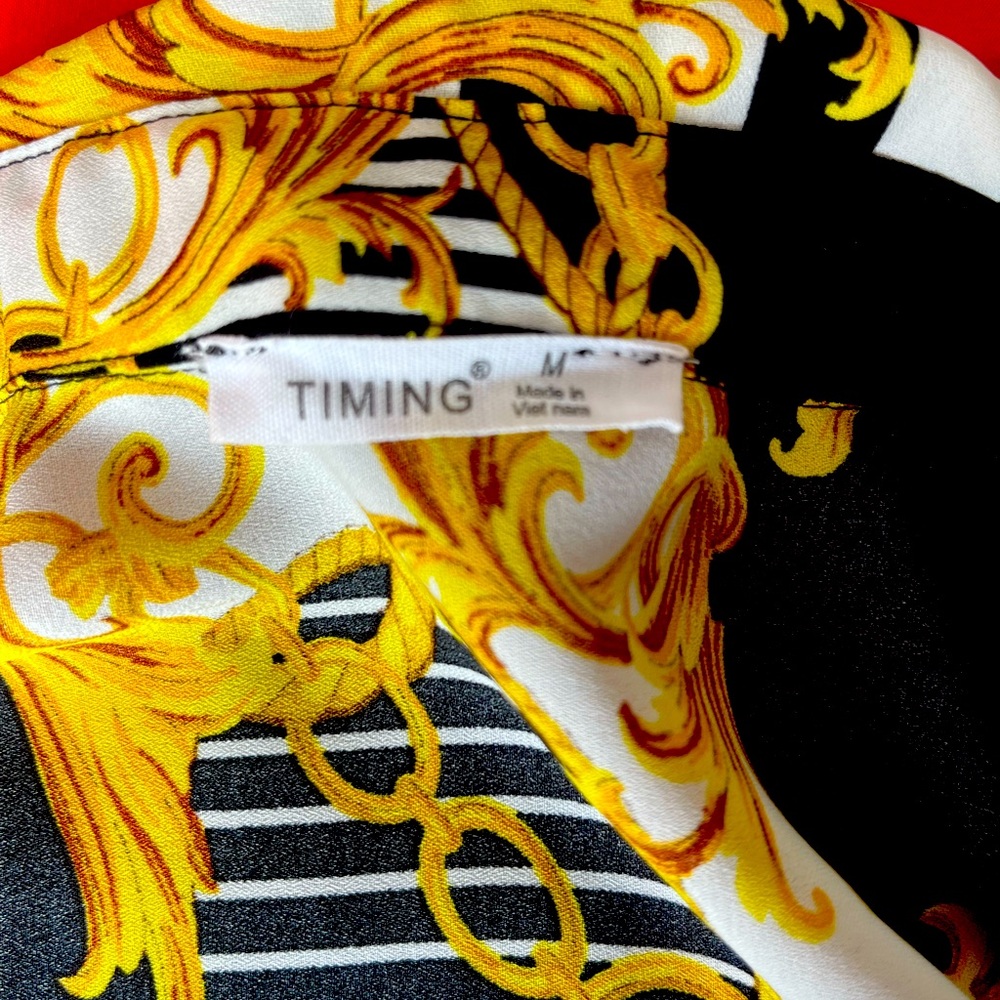 Black and gold chain Print Silk Blouse with tie front detail Size M - Picture 3 of 8